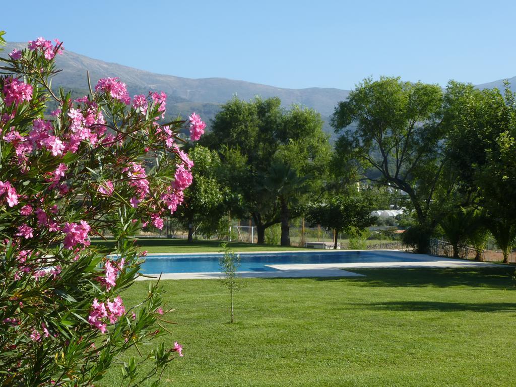 Apartamentos Rurales Entre Fuentes Cuacos de Yuste Kültér fotó